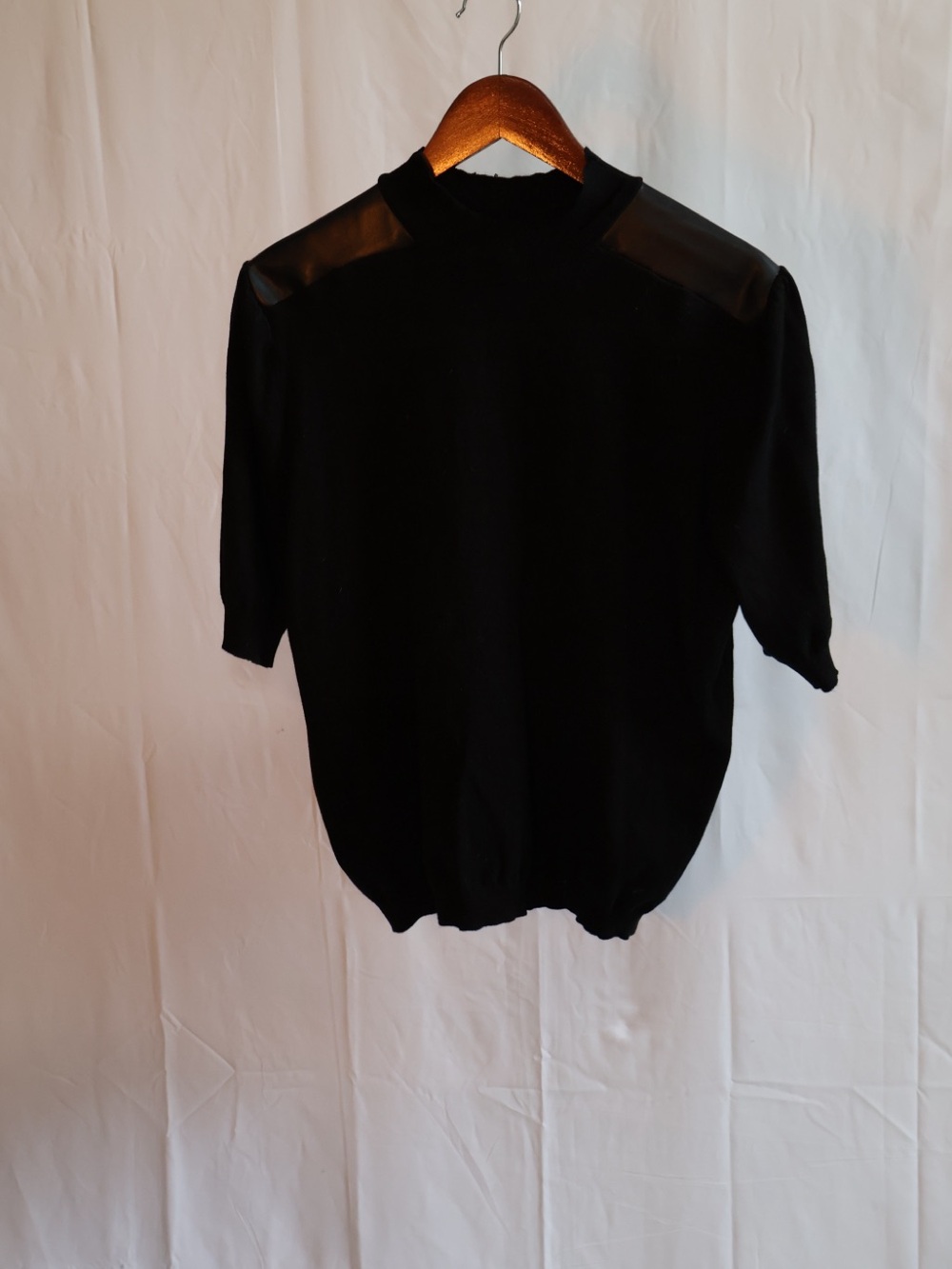 Ellen Tracy Black Ribbed Open Knit Sweater, Size Large
